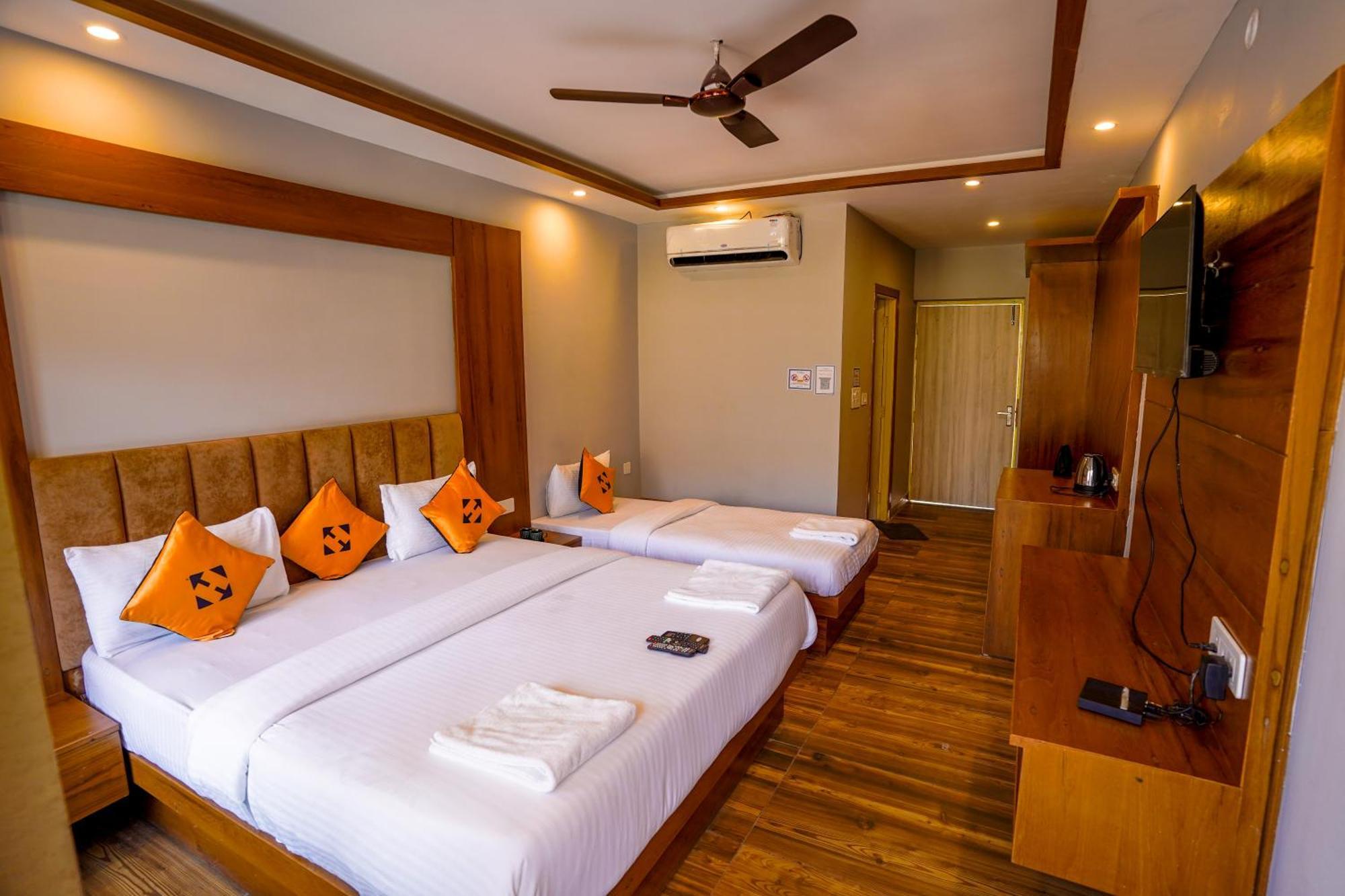 Hide-In Rishikesh, Laxman Jhula Hostel Екстериор снимка